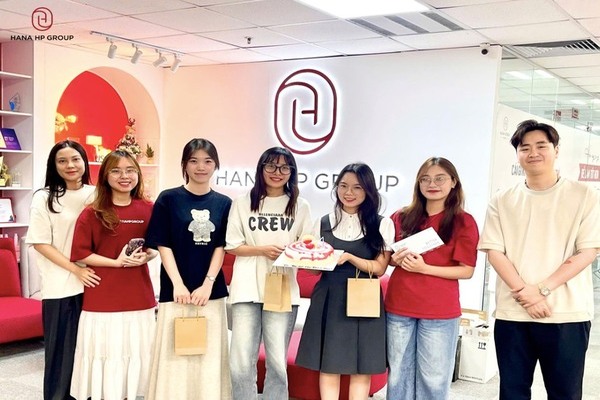 Mừng sinh nhật Hana- ers tháng 4